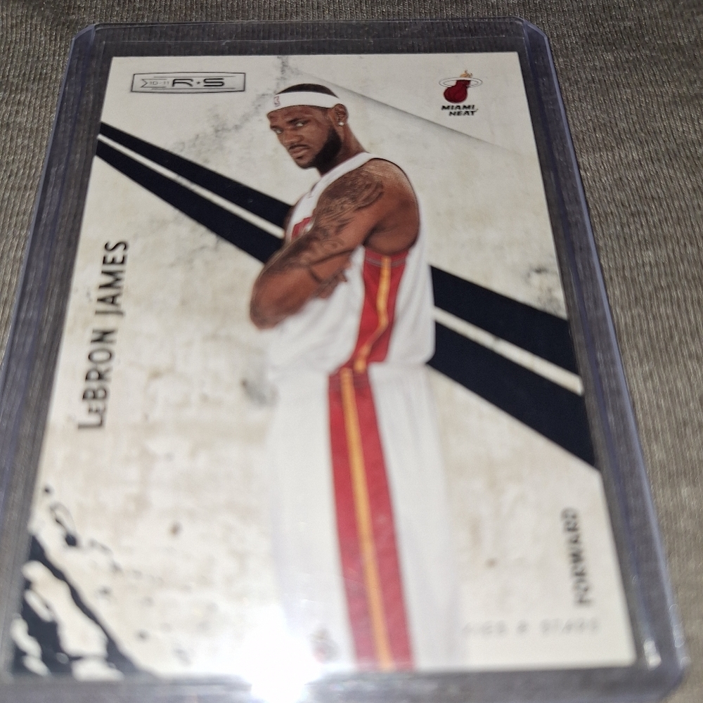 Lebron James rookies and stars like new/well kept/MS